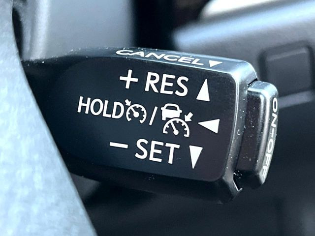 �y���[�_�[�N���[�Y�R���g���[���z�������H�ł̒��������s���y��!!�����ő��x��ۂN���[�Y�R���g���[�����A�Փˌy���V�X�e���ƘA�g���A�O���̎ԗ������m���ĎԊԂ�ۂ悤�ɑ��x���߂��Ă���܂�!!