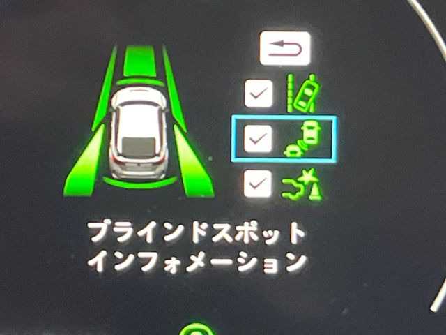 �y�u���C���h�X�|�b�g�C���t�H���[�V�����z���s���A�h�A�~���[�̎��p�ɂȂ�₷���ӏ��Ɍ㑱�Ԃ��ڋ߂���ƃT�C�h�~���[�t�߂Ɍx����\���A�h���C�o�[�ɒ��ӊ��N�����Ă���܂��B