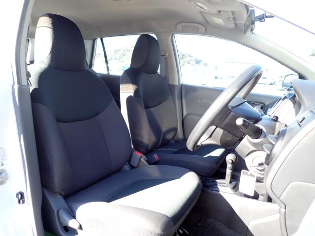 �t�����g�V�[�g�A��ԗǍD�ň��S�ł��B�傫�ȉ�����Ȃ����S�ł�