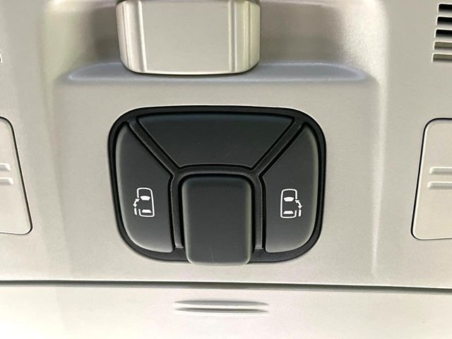 �y�����p���[�X���C�h�h�A�z�X�}�[�g�L�[��^�]�Ȃ̃X�C�b�`�Ō�ȗ����X���C�h�h�A�̊J���\���d��������͂����ăh�A���J����K�v�������A�����Ȃ��q�l�ł��ȒP�ɊJ���߂ł����K�ł���