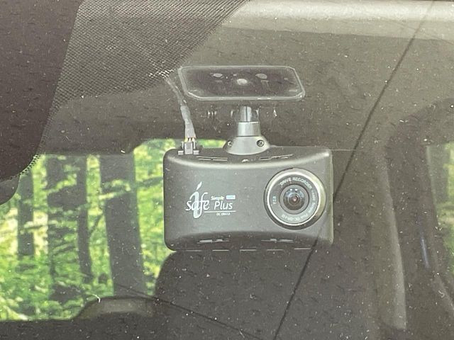 �y�h���C�u���R�[�_�[�z�h���C�u���R�[�_�[����!���s���͂������A������^�]�⎖�̂ɑ��������ہA�f���ŋL�^���A����̃��X�N�ɔ����܂��B���L�^�pSD�J�[�h�͂��q�l�����g�ł��������������K�v������܂��B