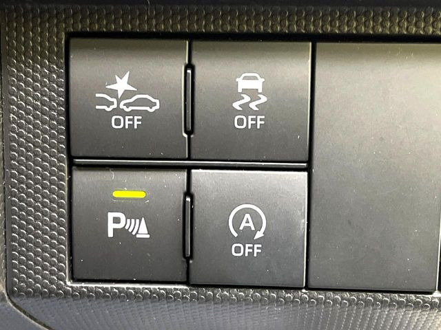 �y�X�}�[�g�A�V�X�g�z���s���ɑO���̎ԗ�����F�����A�Փ˂������Ȏ��͌x��ƃu���[�L�ŏՓˉ���Ɣ�Q�y�����A�V�X�g�B�����S�Ƀh���C�u�����y���݂��������܂��B