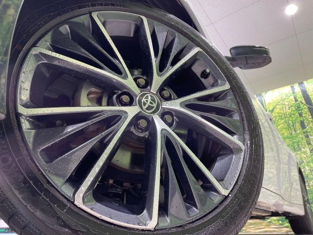 �y����19�C���`�A���~�z�C�[���z�O�ςɃ}�b�`���������A���~�z�C�[���𑕒����Ă���܂��B�e��ЊO�A���~�z�C�[����A�X�^�b�h���X�^�C�����戵�����Ă���܂��B���񂲑��k����������