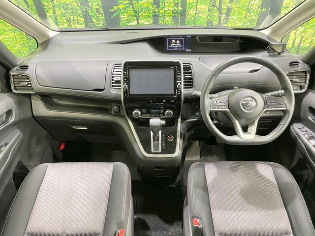 セレナ2.0 ハイウェイスター VセレクションII