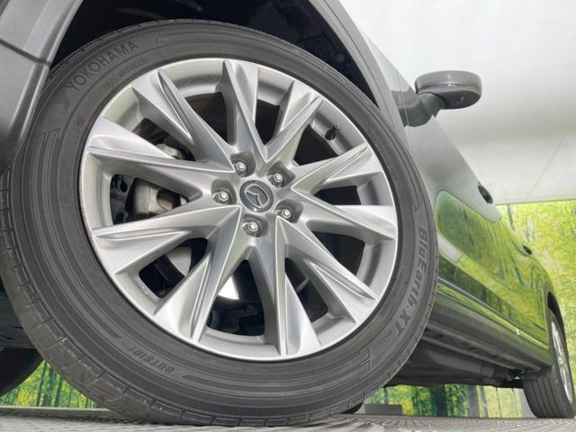 �y�����A���~�z�C�[���z�O�ςɃ}�b�`���������A���~�z�C�[���𑕒����Ă���܂��B�e��ЊO�A���~�z�C�[����A�X�^�b�h���X�^�C�����戵�����Ă���܂��B���񂲑��k����������