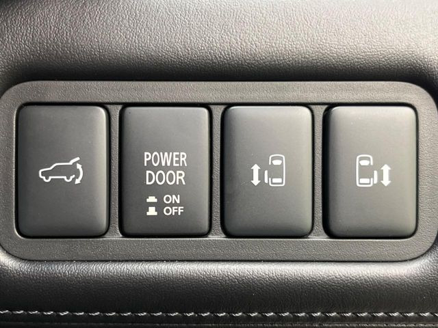 �y�����p���[�X���C�h�h�A�z�X�}�[�g�L�[��^�]�Ȃ̃X�C�b�`�Ō�ȗ����X���C�h�h�A�̊J���\���d��������͂����ăh�A���J����K�v�������A�����Ȃ��q�l�ł��ȒP�ɊJ���߂ł����K�ł���