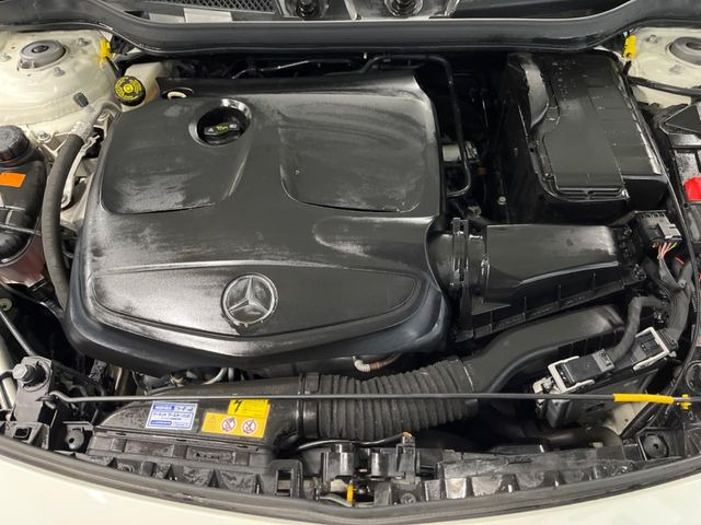 �����X�ł́A�e���[�J�[�̐�p�f�f�e�X�^�[�𓱓��B���Ǝ��i�����e�N�j�J���X�^�b�t���풓���Ă���܂��̂ŁA������̍ۂɂ����S���Ă����p���������܂��B