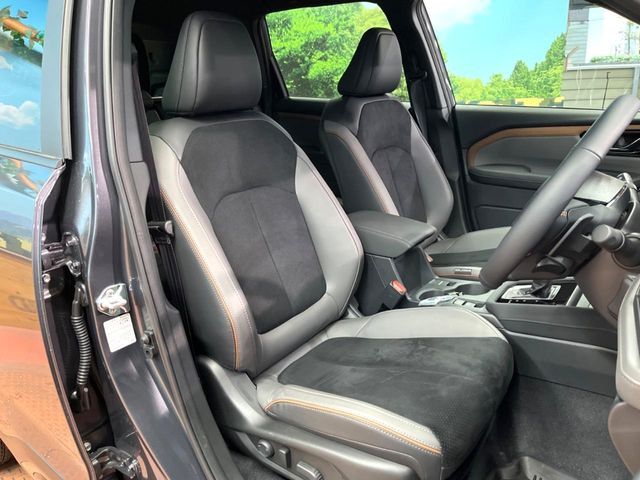 �y�n�[�t���U�[�V�[�g�z�������ƍ���S�n�𗼗������l�C�̃V�[�g���w�ʁE���ʂ̃t�@�u���b�N�f�ނ́A�ʋC���̗ǂ��⊊��ɂ����ɗD��Ă��܂��B�C���╞���ɍ��E���ꂸ���K�ɂ���肢�������܂��B