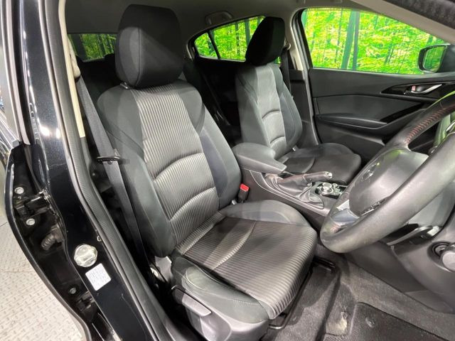 �^�]�Ȃ܂��ɂ͏\���ȃX�y�[�X������A�啿�ȕ��ł��������^�]���Ă�����������ł��B