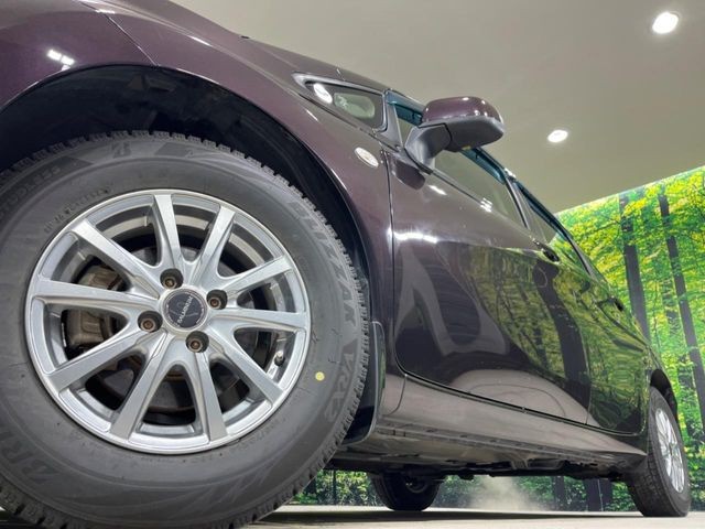 �y14�C���`�A���~�z�C�[���z�O�ςɃ}�b�`�����A���~�z�C�[���𑕒����Ă���܂��B�e��A���~�z�C�[����A�X�^�b�h���X�^�C�����戵�����Ă���܂��B���񂲑��k����������