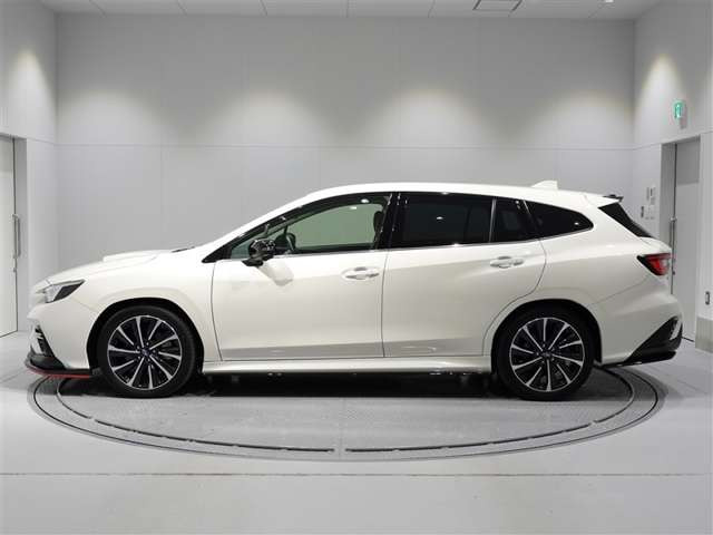 レヴォーグ1.8 STI スポーツ EX 4WD