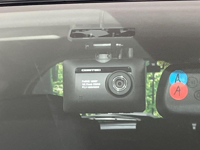 �y�h���C�u���R�[�_�[�z�h���C�u���R�[�_�[����!���s���͂������A������^�]�⎖�̂ɑ��������ہA�f���ŋL�^���A����̃��X�N�ɔ����܂��B���L�^�pSD�J�[�h�͂��q�l�����g�ł��������������K�v������܂��B