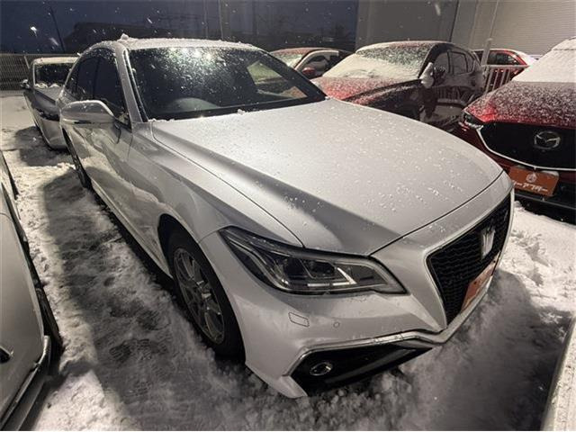 クラウンハイブリッド 2.5 RS Four 4WD