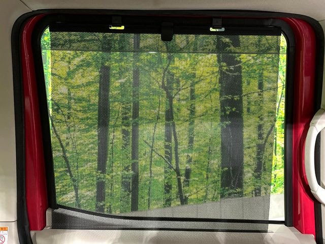 �y���[���V�F�[�h�z��������ԊO����̌���ῂ����Ƃ��ɃT�b�ƈ����o���Ďg����A���[���i�[�^�C�v�̃T���V�F�[�h�𑕔��B��Ȃɏ�������q�l���E�g�E�g�����������ȂǁA���Ђ����p����������