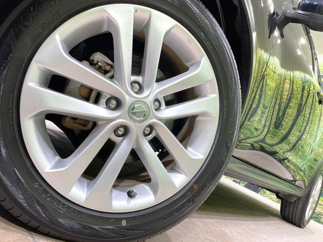 �y����17�C���`�A���~�z�C�[���z�O�ςɃ}�b�`���������A���~�z�C�[���𑕒����Ă���܂��B�e��ЊO�A���~�z�C�[����A�X�^�b�h���X�^�C�����戵�����Ă���܂��B���񂲑��k����������