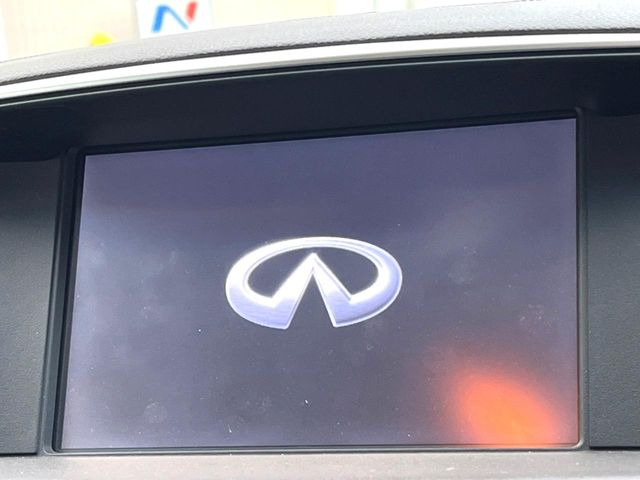 �y���[�J�[�����i�r�z�C���e���A�ɗn�����ރX�^�C���b�V���ȁu��p�݌v�v���[�J�[�i�r�𑕔��􎋔F���⑀�쐫�ȂǊ�{���\�ɂ��D��A���㎿�ȃJ�[���C�t�����y���݂��������܂��B