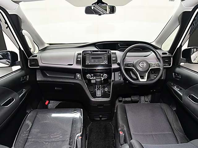 セレナ2.0 20X アンシャンテ 送迎タイプ オートステップ仕様 4WD