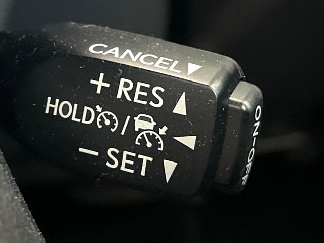 �y���[�_�[�N���[�Y�R���g���[���z�������H�ł̒��������s���y��!!�����ő��x��ۂN���[�Y�R���g���[�����A�Փˌy���V�X�e���ƘA�g���A�O���̎ԗ������m���ĎԊԂ�ۂ悤�ɑ��x���߂��Ă���܂�!!