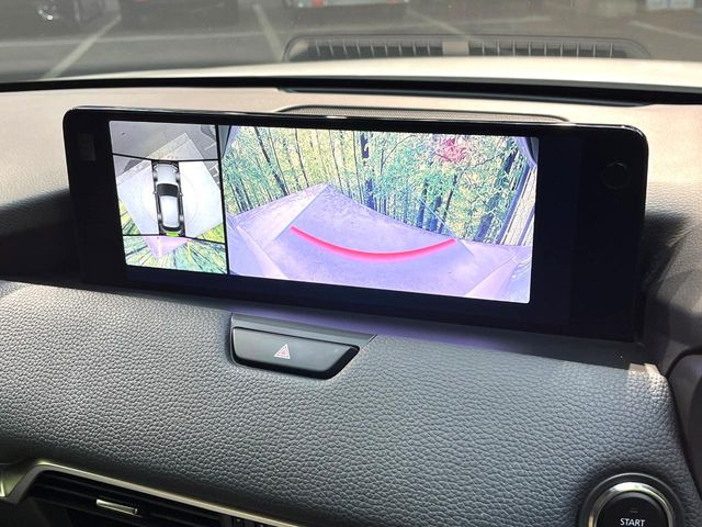 �y360&deg;�r���[���j�^�[�z��p�̃J�����ɂ��A�ォ�猩���낵���悤�Ȏ��_��360�x�N���}�̎��͂��m�F���邱�Ƃ��ł��܂������p�������m�F���₷���A�����ꏊ�ł̐؂�Ԃ��⒓�Ԃ��X���[�Y�ɍs���܂��B