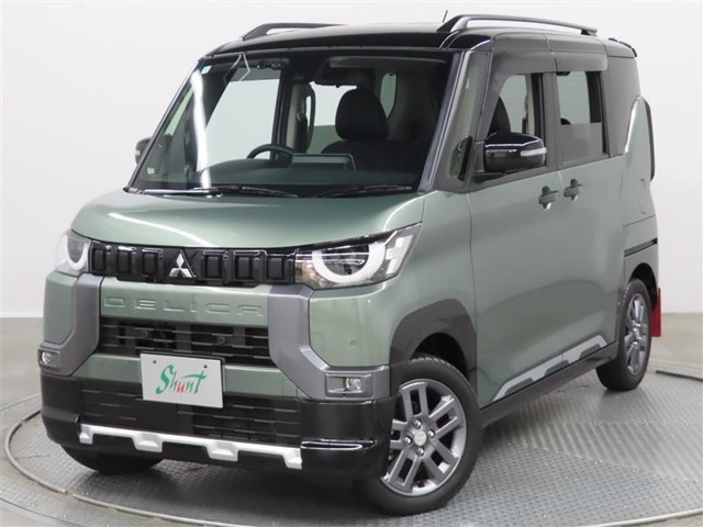 デリカミニT プレミアム 4WD