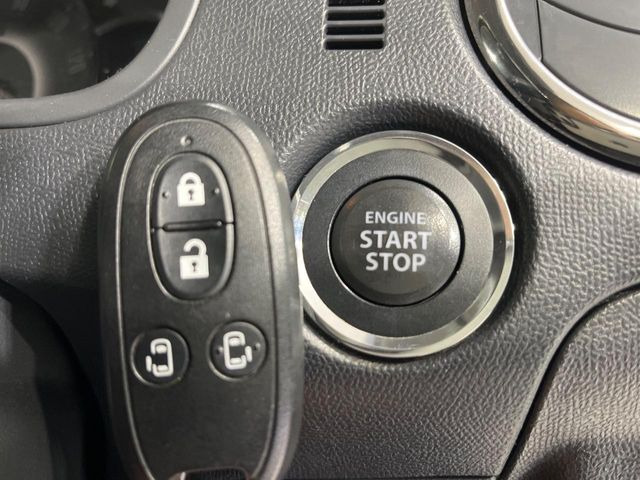 �y�L�[���X�X�^�[�g�V�X�e���z�J�o����|�P�b�g�ɓ��ꂽ�܂܂ł��h�A�̎{���E�������\�ȃX�}�[�g�L�[�𑕔��B�G���W���̃I���E�I�t�����J�M�����o���K�v����������Ƃ��Ă��֗��ł���