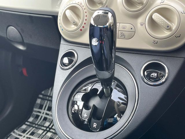 ��MT���[�h�t��AT:�ʏ�͎����ł����Ȃ���ϑ�(�M�A�`�F���W)���h���C�o�[�̑���ɂ���ĈӐ}�I�ɕς�����V�X�e���ł��B����w���i�̃h���C�u�����y���݂��������܂�!