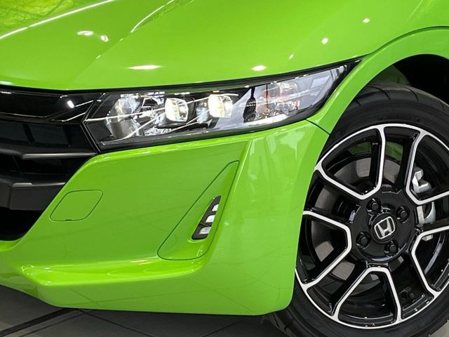 �yLED�w�b�h���C�g�z���V����ԑ��s�����ǍD�Ȏ��E���m�ۂ����S���ĉ^�]�ł��鍂�P�xLED�w�b�h���C�g�𑕔�!�_�����x�������A����d�͂��}�����Ă��܂��B