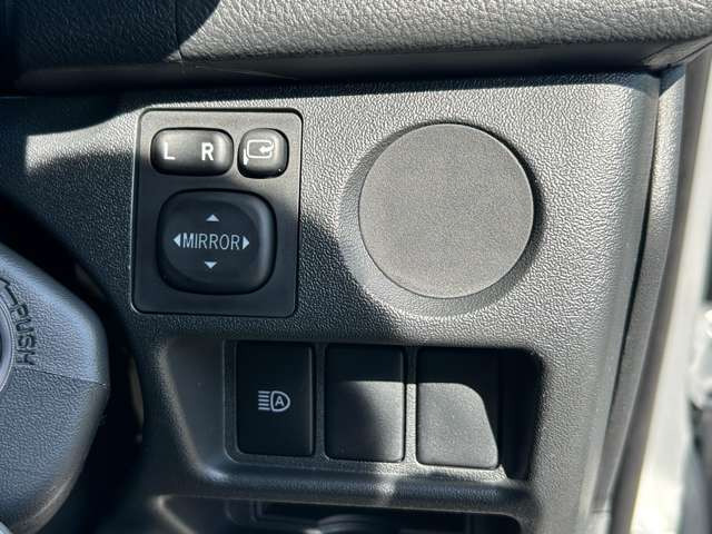 ���͂₢�E�����E���S�̎Ԍ��̑S���`�F�[���y�A�b�v���Ԍ��z�����X�ł����^�A�ǎw�薯�ԎԌ��H��𕹐݂��Ă��܂���