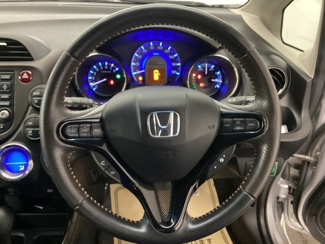 フィットシャトルハイブリッド1.3 スマートセレクション