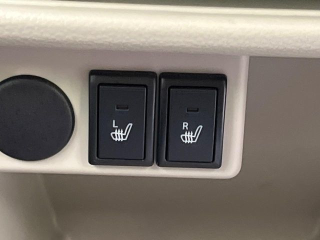 �y�V�[�g�q�[�^�[�z�������ɏd�󂷂�V�[�g�q�[�^�[!�G�A�R����葁�����܂��Ă����̂Ŋ�����̐l�����S�ł��ˁ�G�A�R���̉����͊������邩����A�Ƃ������ɂ����������߂ł��B