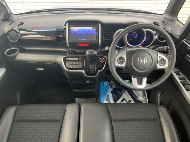 N-BOXカスタムG ターボ Lパッケージ