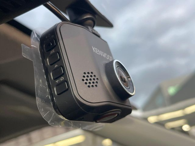 �y�h���C�u���R�[�_�[�z�h���C�u���R�[�_�[����!���s���͂������A������^�]�⎖�̂ɑ��������ہA�f���ŋL�^���A����̃��X�N�ɔ����܂��B���L�^�pSD�J�[�h�͂��q�l�����g�ł��������������K�v������܂��B