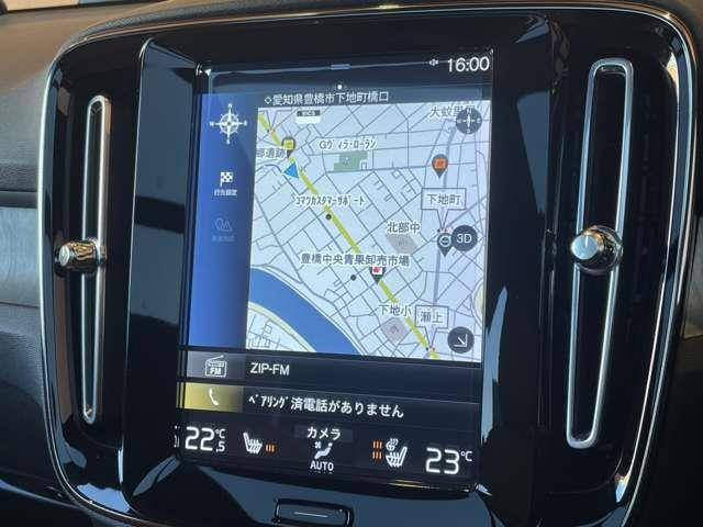 XC40B4 AWD インスクリプション 4WD