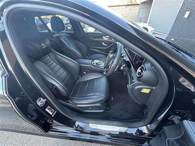 EクラスワゴンE220d アバンギャルド AMGライン