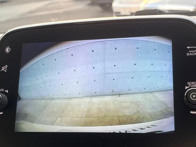 ���o�b�N�J����:�֗��ȁy�o�b�N�J�����z�ň��S�m�F���ł��܂��B���Ԃ����ȕ��ɂ��I�X�X���ȕ֗��@�\�ł��B