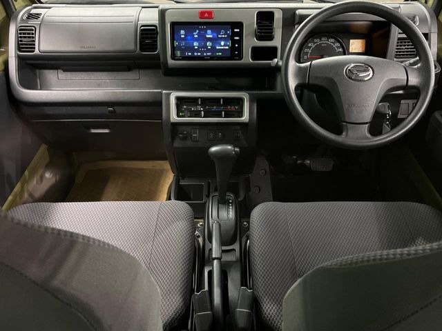 �O���[�v���݌ɐ���30,000��!!�S���̌n��X���烁�[�J�[�E�Ԏ��킸���Љ�o����̂ŁA���Ȃ��Ƀs�b�^���̂��Ԃ�������͂��ł���܂��͂��₢���킹��������