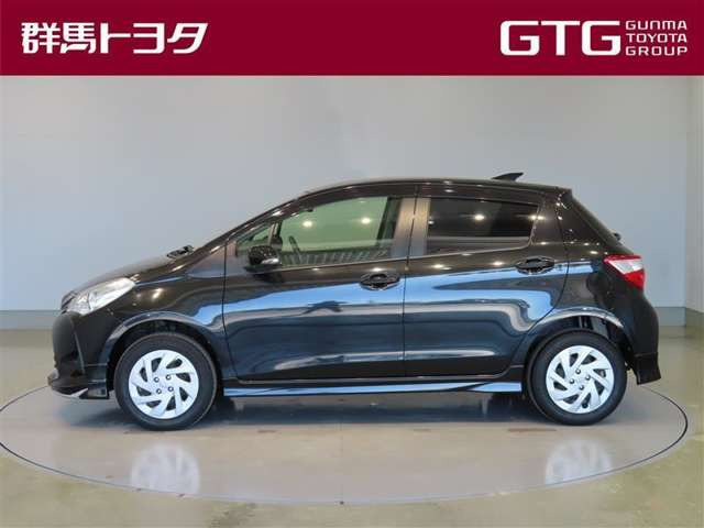 ヴィッツ1.3 F 4WD