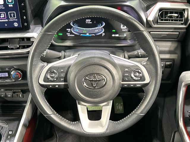 �y�����v�����X�e�A�����O�z�㎿�Ȋv���g�p���邱�ƂŁA��ɂ����������݂ƂĂ��^�]���₷���n���h���ł���