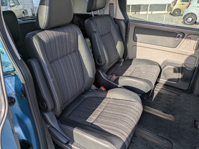 フリード1.5 ハイブリッド EX