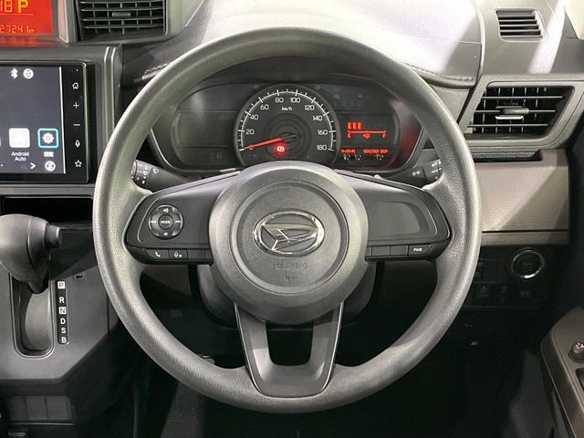 �y�X�e�A�����O�X�C�b�`�z�^�]���A�O������ڐ������炷���ƂȂ��A�I�[�f�B�I���̑��삪�\�ȕ֗��@�\!���S&���K�ȃh���C�u�����o���Ă���܂���