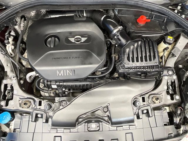 �����X�ł́A�e���[�J�[�̐�p�f�f�e�X�^�[�𓱓��B���Ǝ��i�����e�N�j�J���X�^�b�t���풓���Ă���܂��̂ŁA������̍ۂɂ����S���Ă����p���������܂��B