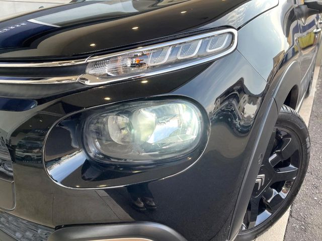 ��LED�w�b�h���C�g�����ꂢ�ȏ�Ԃł��B