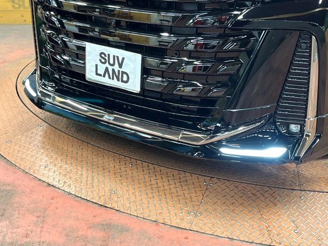 【モデリスタエアロ】人気のモデリスタエアロを装着!クルマの外観がよりスタイリッシュになり、街中で存在感あふれる1台に♪将来買い替える時にもリセールに影響しやすく、価値ある人気の装備です!