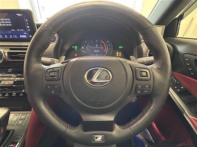 IS300h Fスポーツ