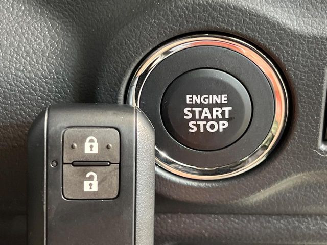 �y�L�[���X�X�^�[�g�V�X�e���z�J�o����|�P�b�g�ɓ��ꂽ�܂܂ł��h�A�̎{���E�������\�ȃX�}�[�g�L�[�𑕔��B�G���W���̃I���E�I�t�����J�M�����o���K�v����������Ƃ��Ă��֗��ł���