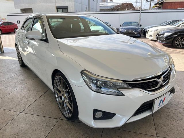 �������x�̃K���X�疌�ŝ����͂������A�㎿�ȃc���E����������B���O����_���J�����؂Ȉ��Ԃ�ی삵�A�F�����E�򉻂�h�~�B�u�e�X�v���b�V���R�[�g�v�A�u�e�v���~�b�T�R�[�g�v���炨�I�т��������܂��B