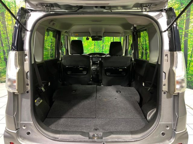 ���i�̂���������ʋ΁A���}���ɏ\���ȉ׎��X�y�[�X���m�ۂ��Ă���܂��B�Z�J���h�V�[�g��|���ƁA�傫�ȉו��̐ύڂ��\�ł���