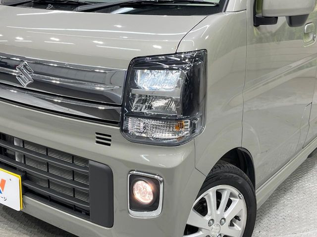 �yLED�w�b�h���C�g�z���V����ԑ��s�����ǍD�Ȏ��E���m�ۂ����S���ĉ^�]�ł��鍂�P�xLED�w�b�h���C�g�𑕔�!�_�����x�������A����d�͂��}�����Ă��܂��B