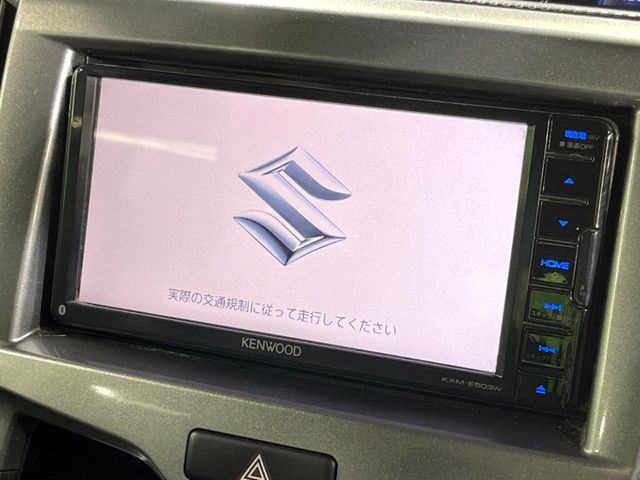 �y�����i�r�z�l�C�̏����i�r�𑕔����Ă���܂��B�i�r�̎g���₷���͂������A�I�[�f�B�I�@�\���[��!�L�����v�◷�s�͂������A�ʋ΂┃�����ȂǕ��i�̃h���C�u���y�����Ȃ�͂���