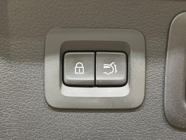 �y�p���[�o�b�N�h�A�z�X�}�[�g�L�[��^�]�Ȃ̃{�^�������������Ń��A�Q�[�g�������ŊJ���܂�!�ו��������Ă��鎞��A�����ʒu�ɂ���o�b�N�h�A��߂�ۂɕ֗��ȋ@�\�ł���